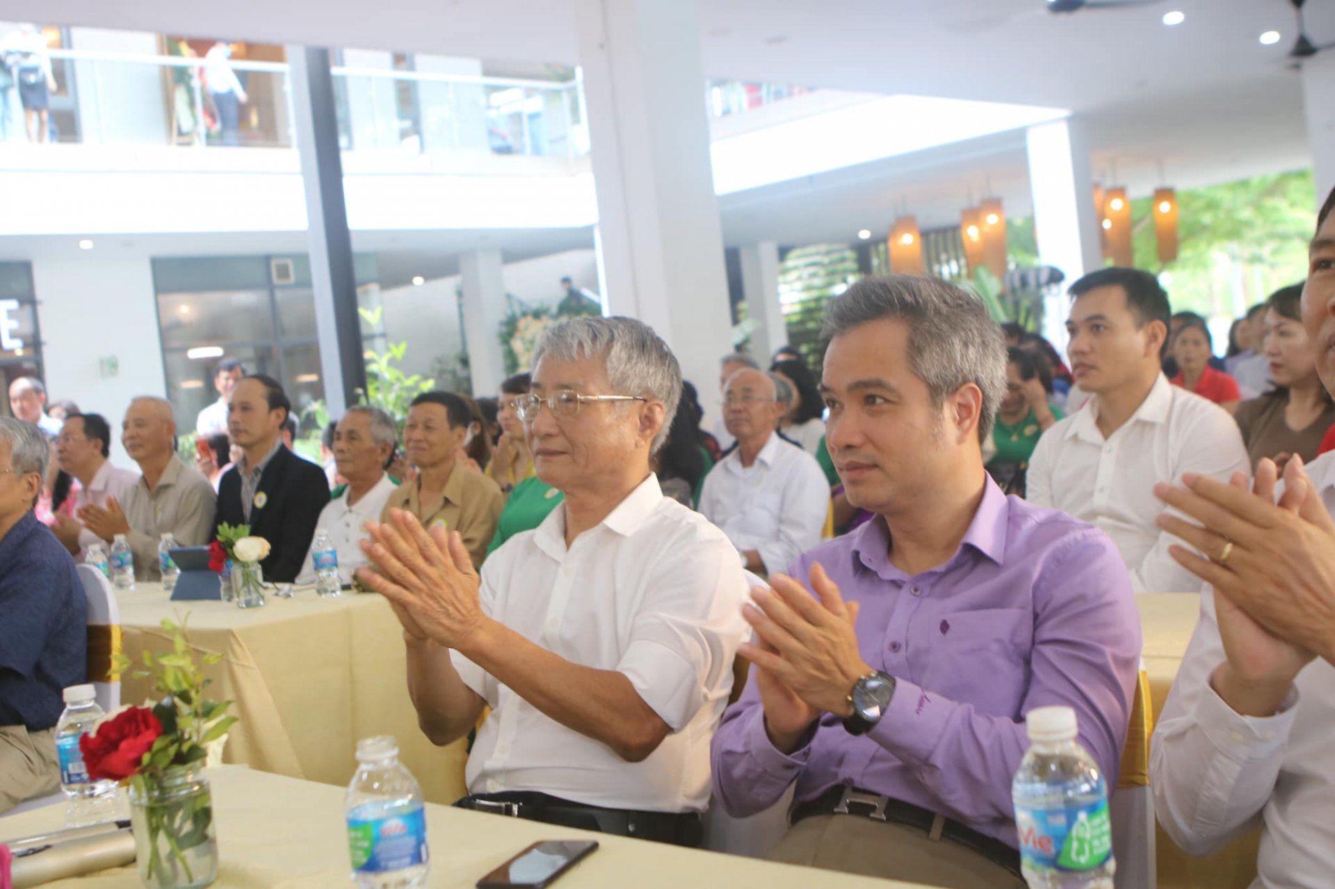 Sự kiện Giới Thiệu Sách: anh Lạc Luận II-Chuyện Chi Đây-Tâm Tông Và Trò Chơi Trí Tuệ- Ra Mắt Câu Lạc Bộ Những Người Yêu Thích Sách Của Tác Giả Lý Tứ-24/04/2022