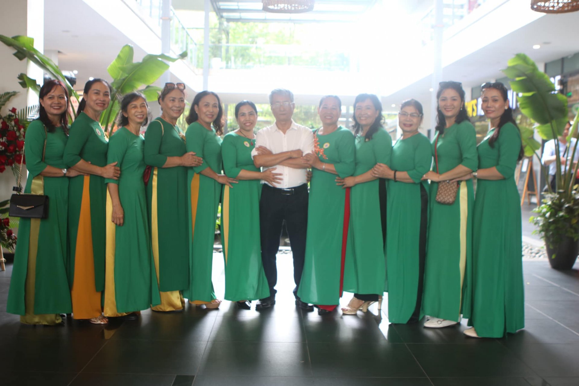Sự kiện Giới Thiệu Sách: anh Lạc Luận II-Chuyện Chi Đây-Tâm Tông Và Trò Chơi Trí Tuệ- Ra Mắt Câu Lạc Bộ Những Người Yêu Thích Sách Của Tác Giả Lý Tứ-24/04/2022