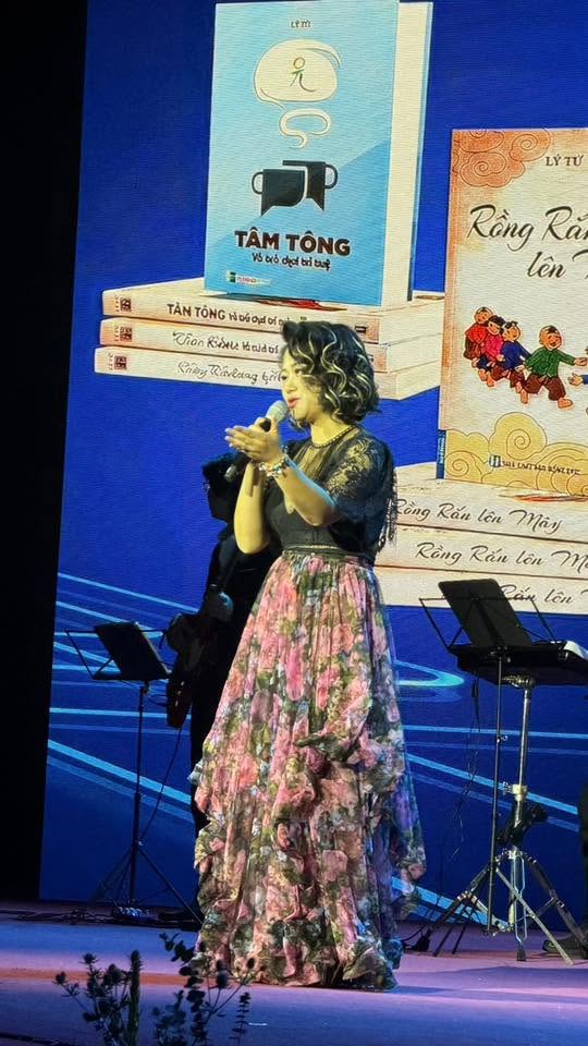 CHUYeN VUI TRaN THe (04)daT MA GIaNG TRaN